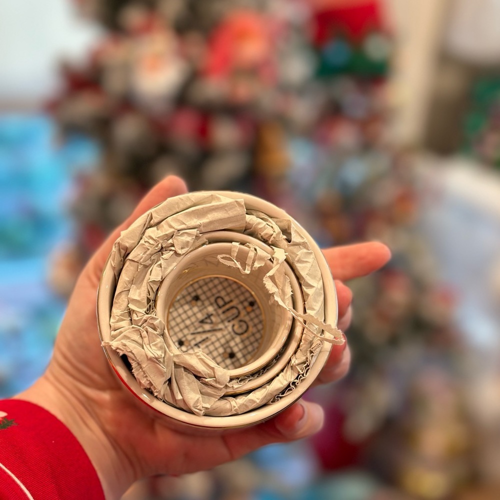 Bistro tile measuring cups - Picture 10 of 11